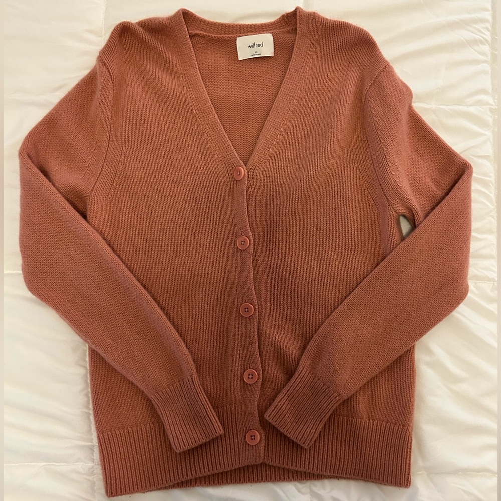 Wilfred Cashmere Warm Rose Button-Up Cardigan